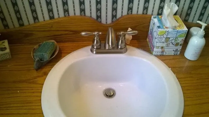 Emergency emergency electrical service experts serving ,  - Craig's Hometown Handyman Services