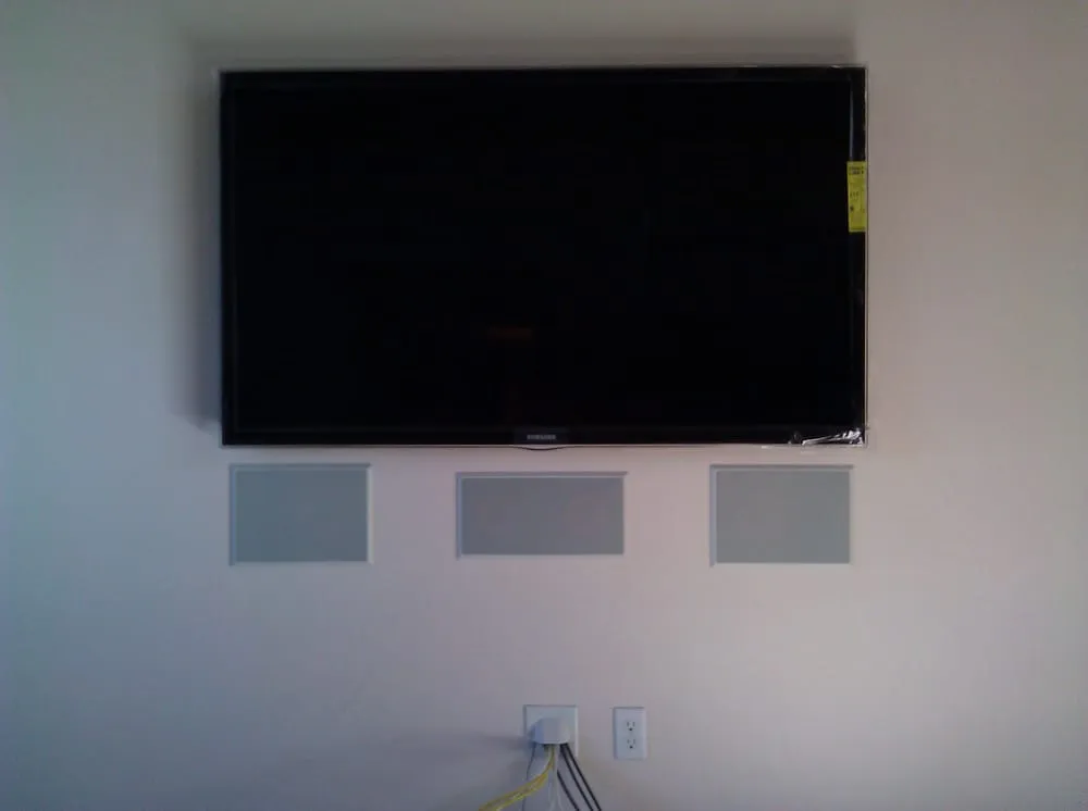 Slide of CRAVELECTRONICS