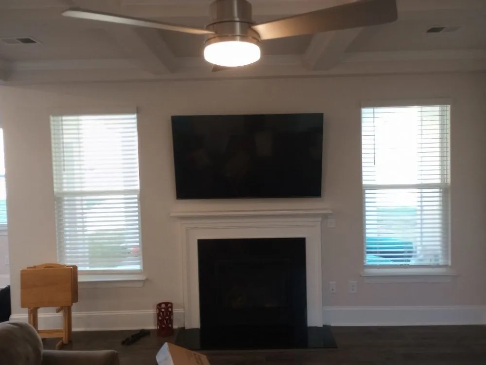 Trusted outlet and switch repair service in ,  - Creations by Dezign