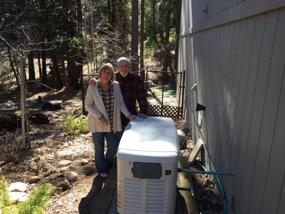 Affordable electrician providing circuit breaker repair in Blue Jay, CA - Crew Electric Service