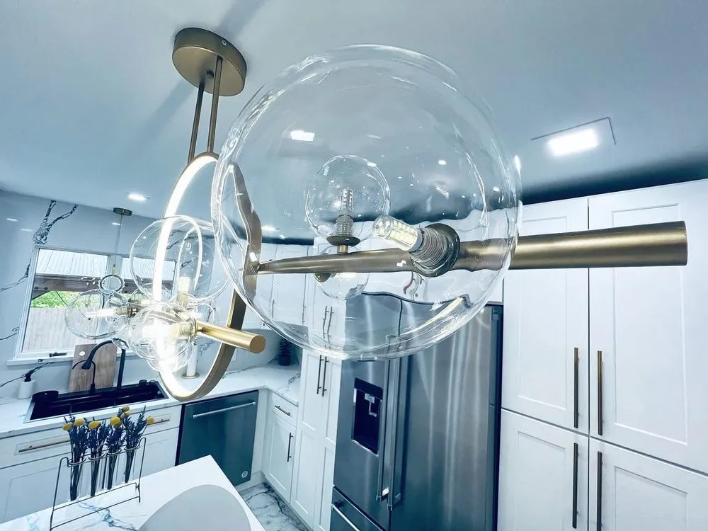 Slide of Cristian Electric