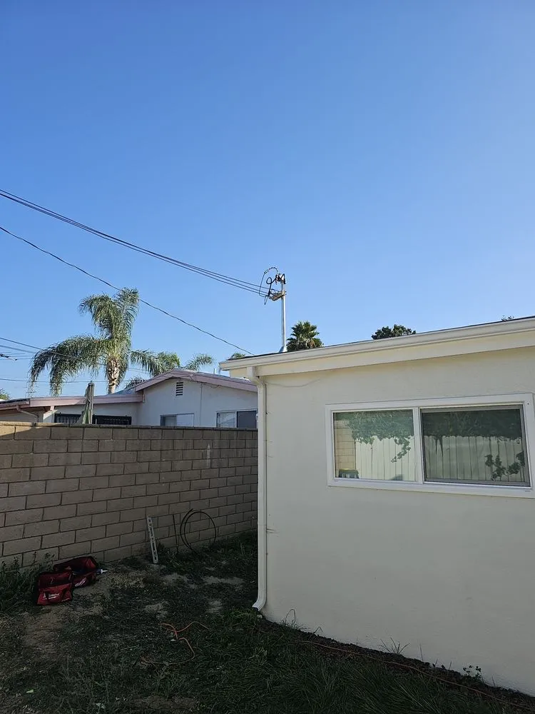 Slide of Crkt Electric