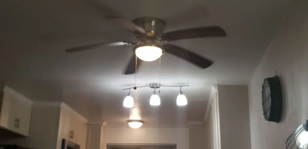 Certified electrical service for homes in lighting installation, by