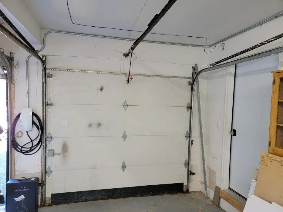 Professional emergency electrical service experts serving ,  - Crosby Electric