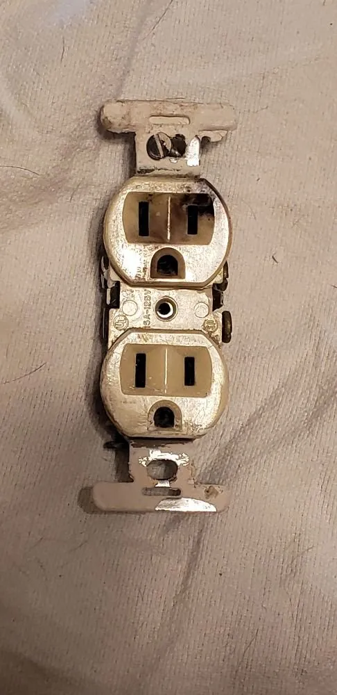 Slide of Crosco Electrical Service