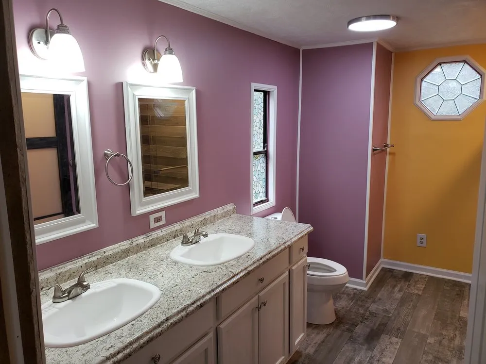 Reliable emergency electrical service in ,  by Crown Production