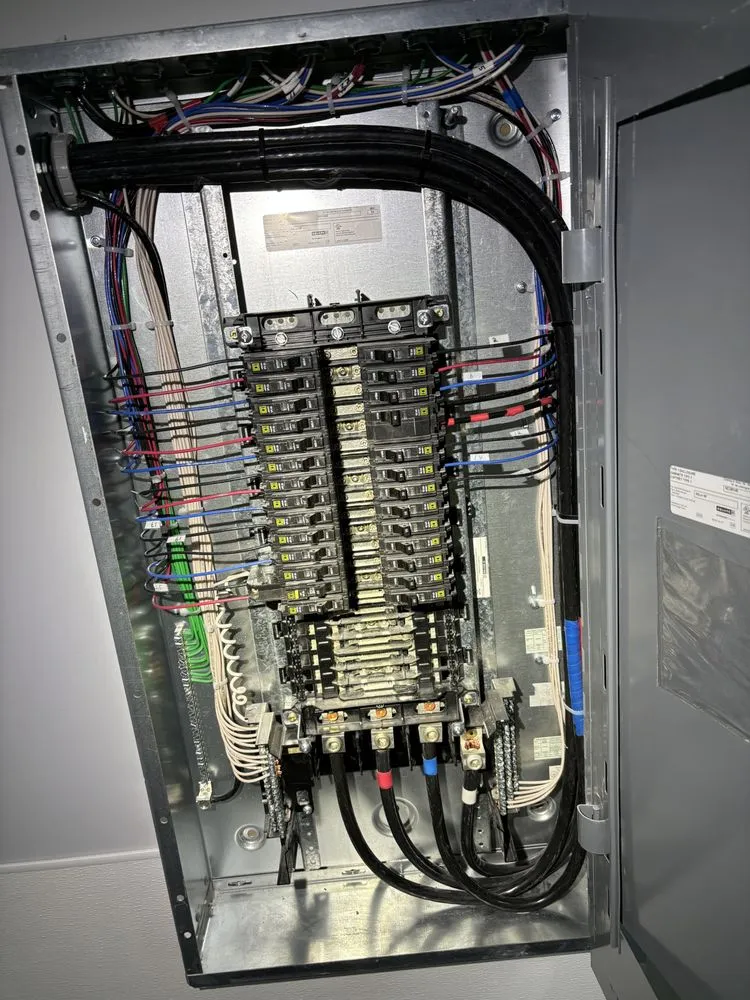 Professional lighting installation service in Toledo, WA - CRU Electric
