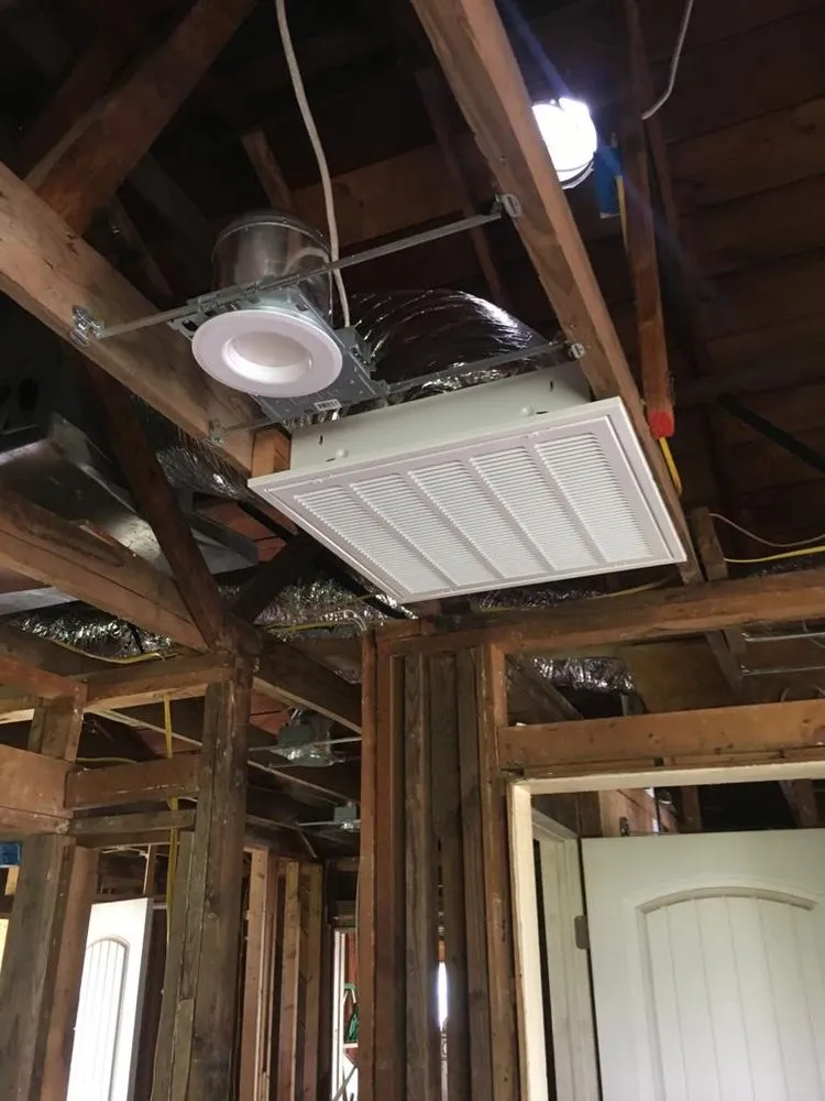 Slide of Cruz AC Services