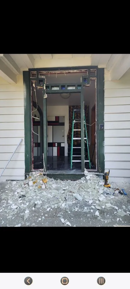 Slide of Cruz Construction