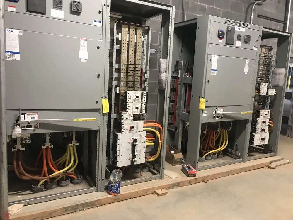 Slide of Cruz Electric & Service