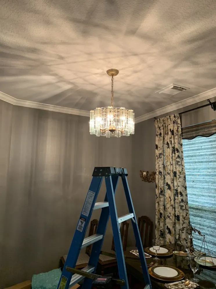 Slide of Cruz Electric