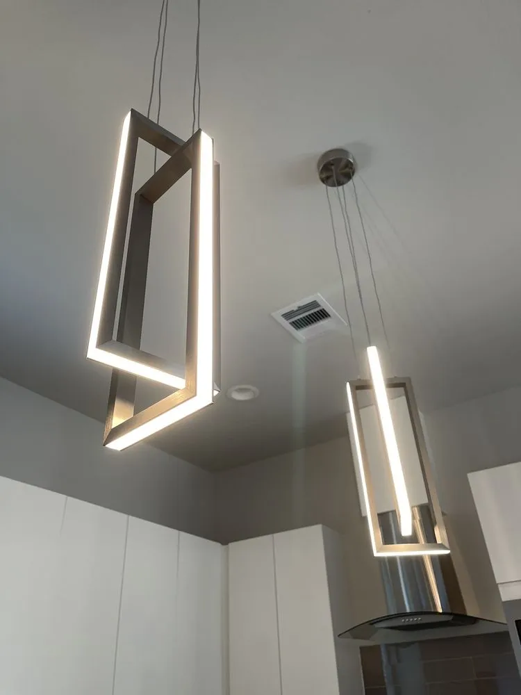 Slide of Cruz Electric