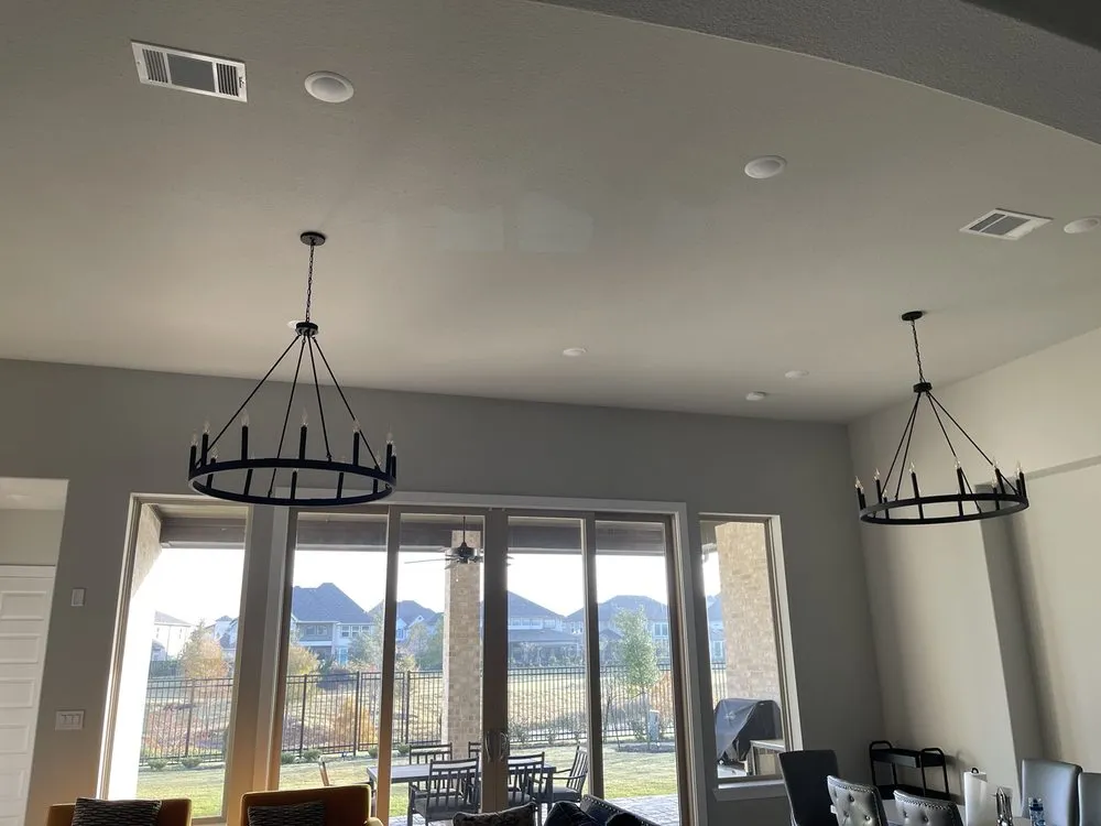 Slide of Cruz Electric