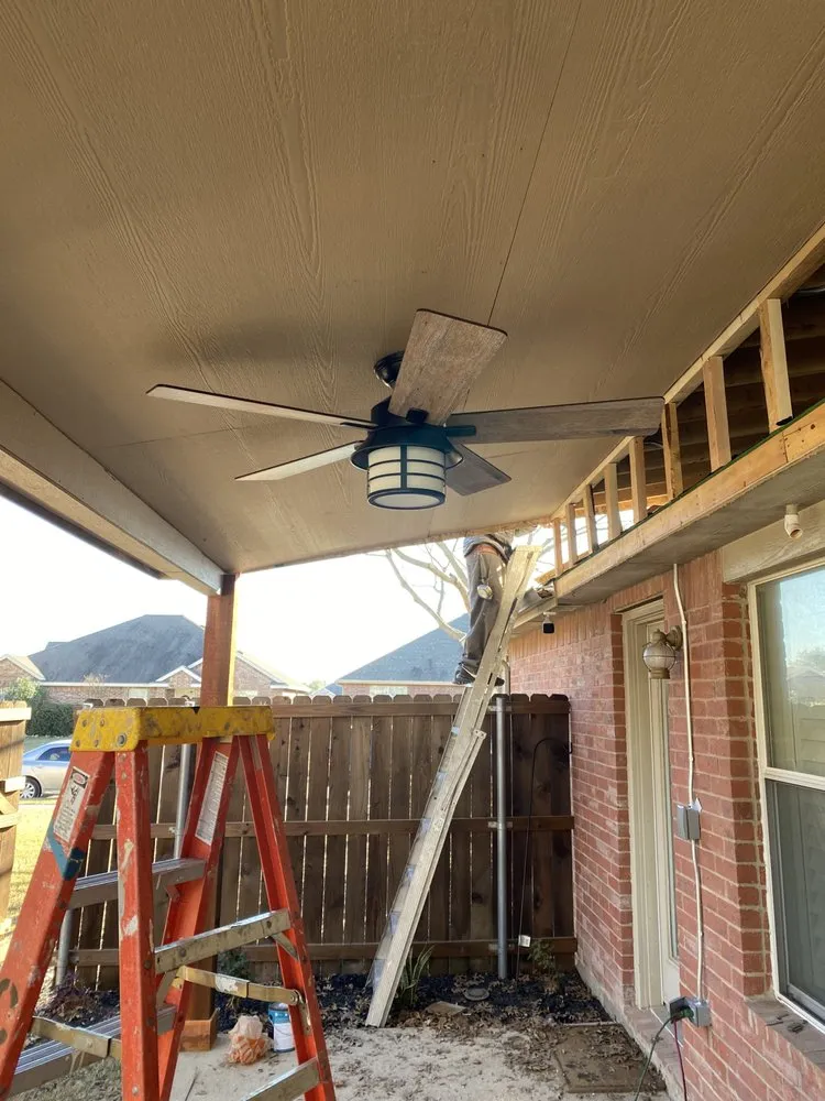 Slide of CRUZ Electric Services