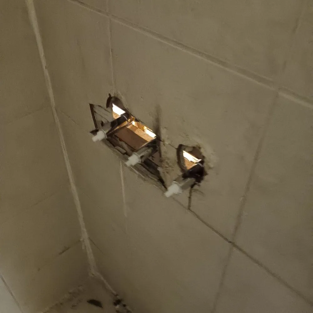 Slide of Cruz Makeready Solutions