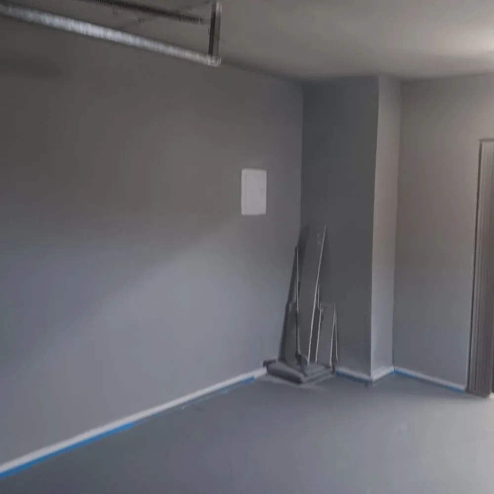 Slide of Cruz Makeready Solutions