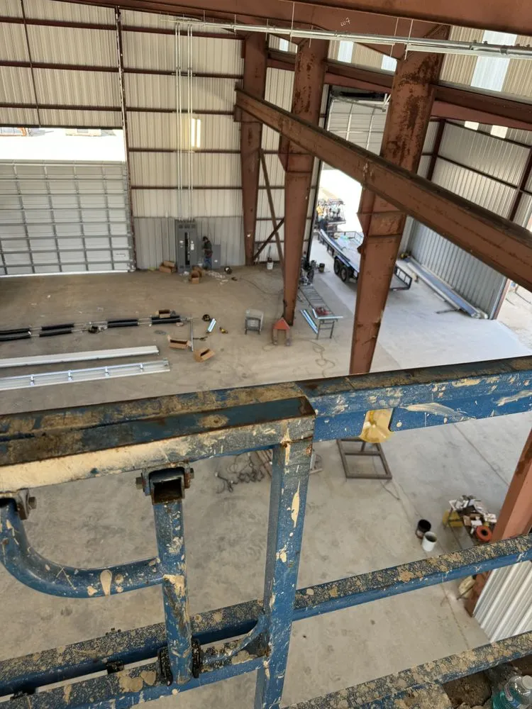 Slide of Cruz Remodel Electric