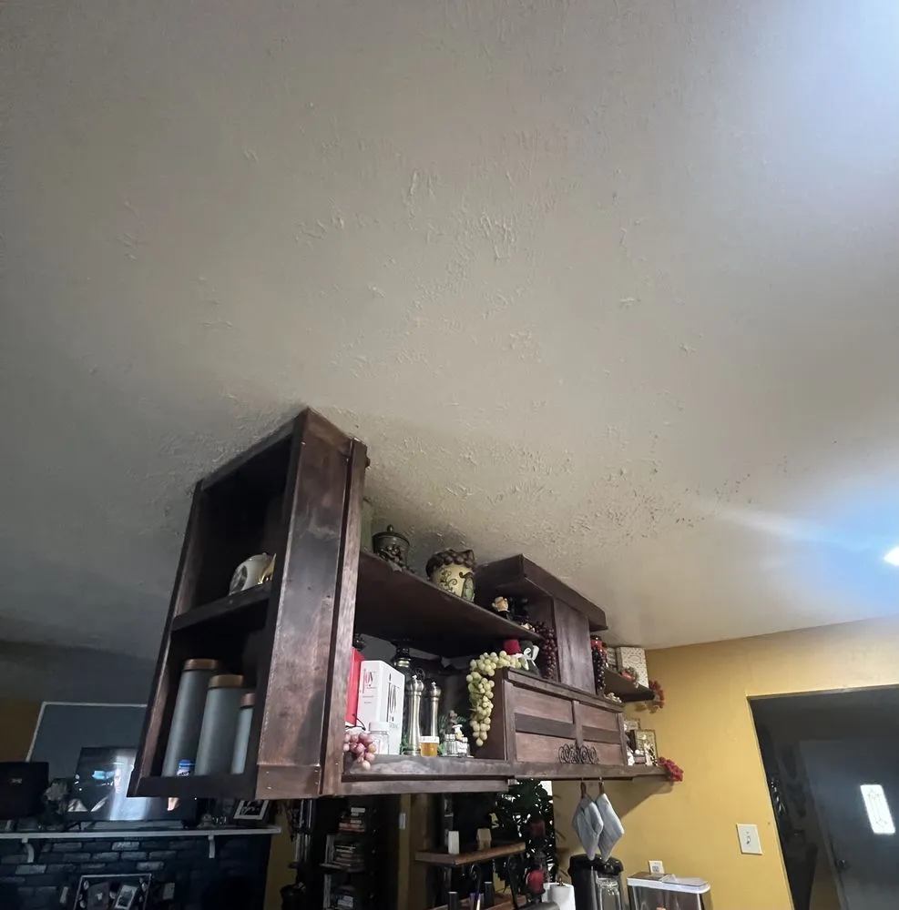 Slide of Cruz Remodel Electric