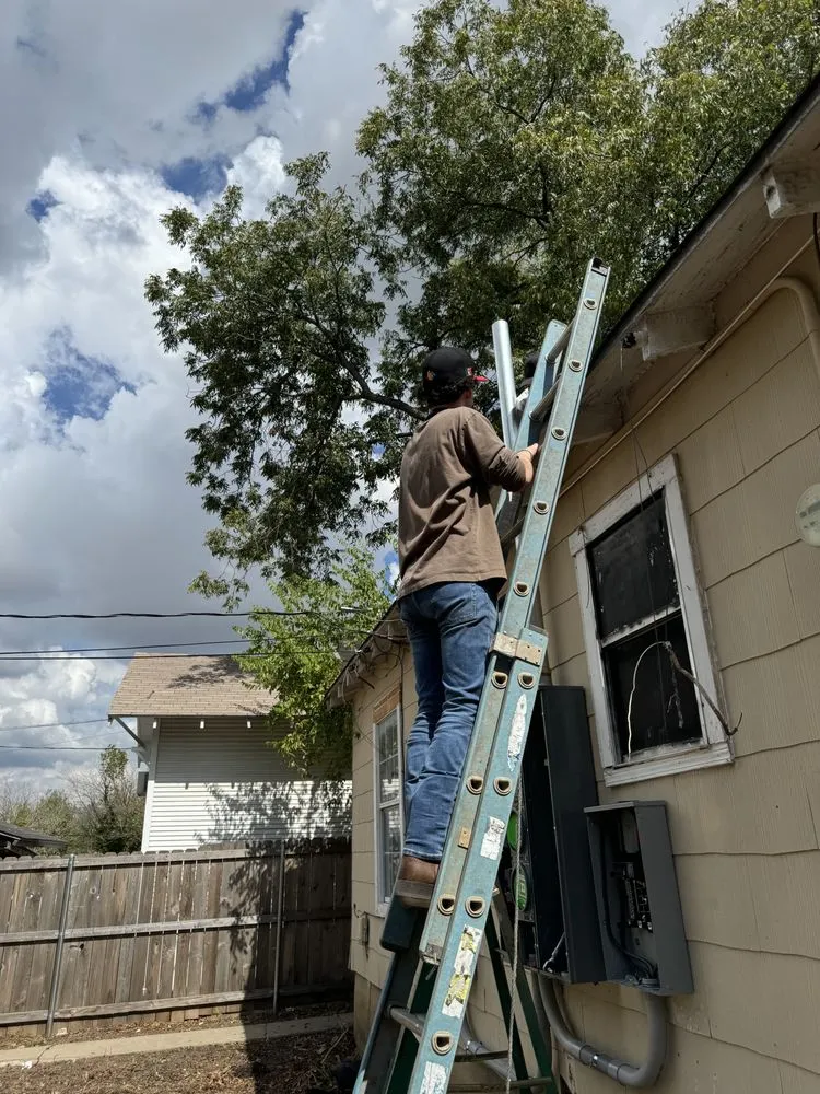 Slide of Cruz Remodel Electric