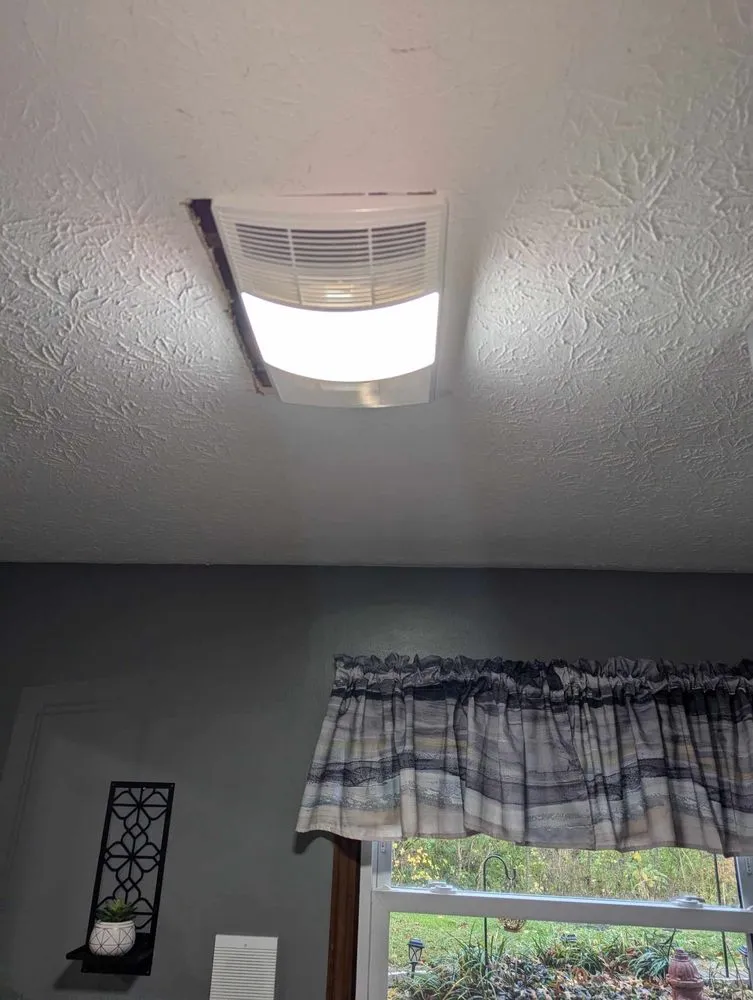 Emergency electrical service for homes in electrical repair, by