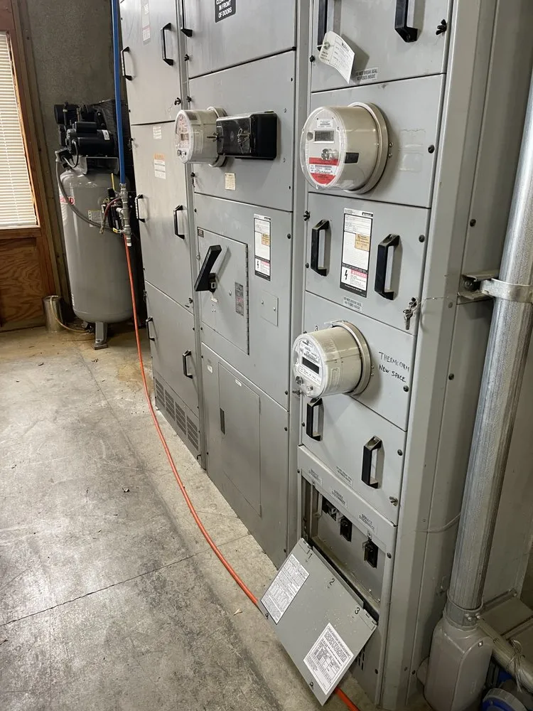 Slide of CSN Electric