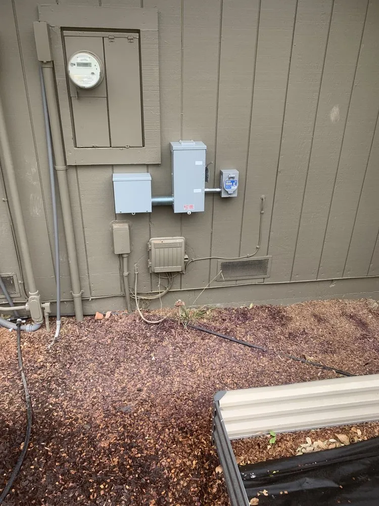 Slide of CSN Electric