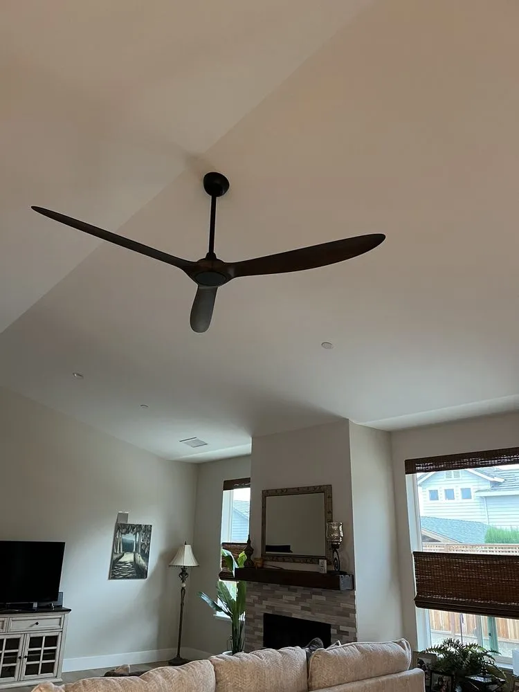 Slide of CSN Electric