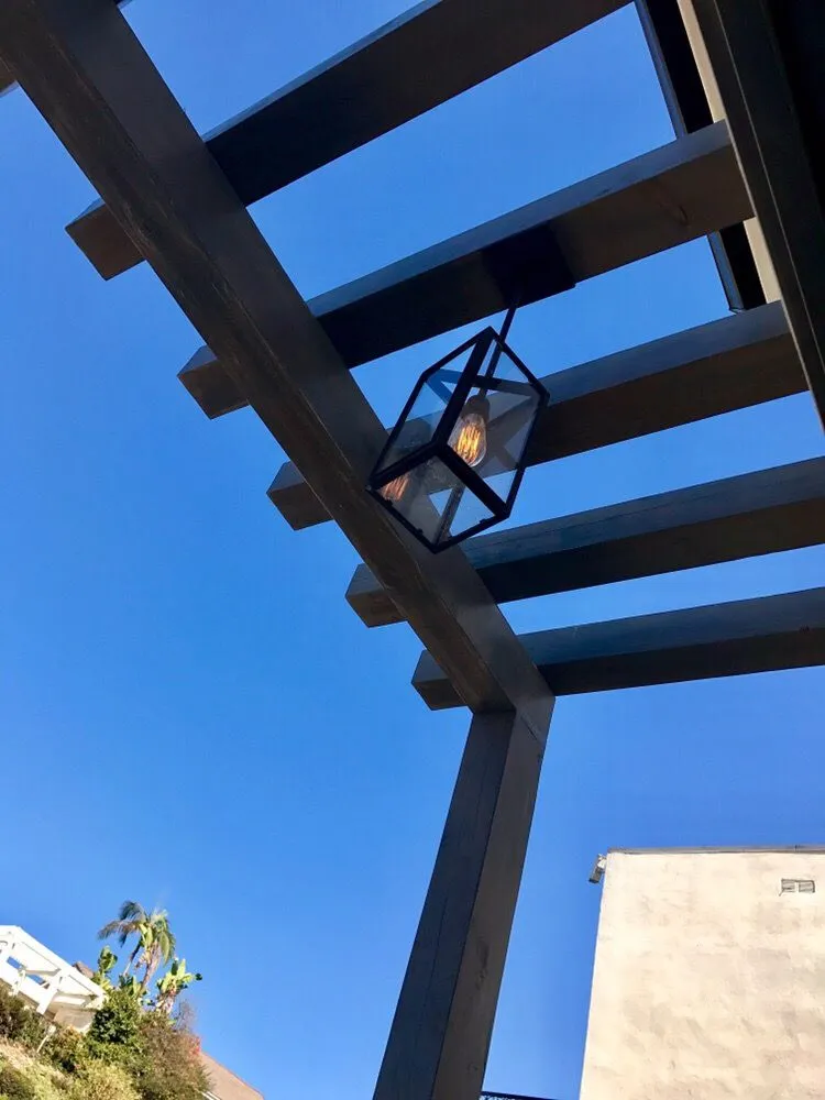 Trusted outlet and switch repair in Rancho Palos Verdes, CA by C&T Electrical and Communications