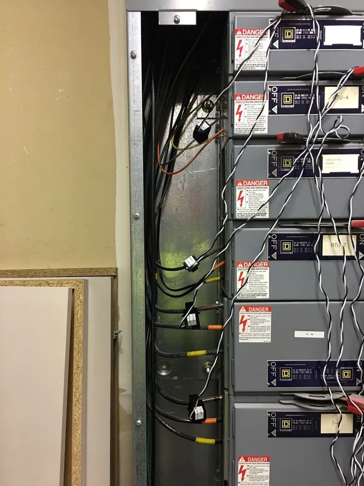 Certified electrical repair in ,  by CTC Electrical Contracting