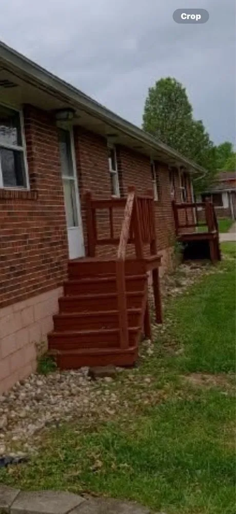 Professional electrical service for homes in lighting installation, by