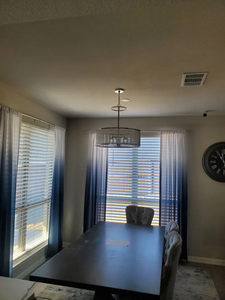 Slide of Curren Electrical Services