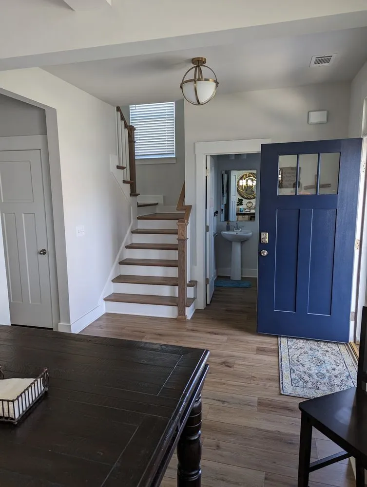 Slide of Current Flow Electric & Maintenance