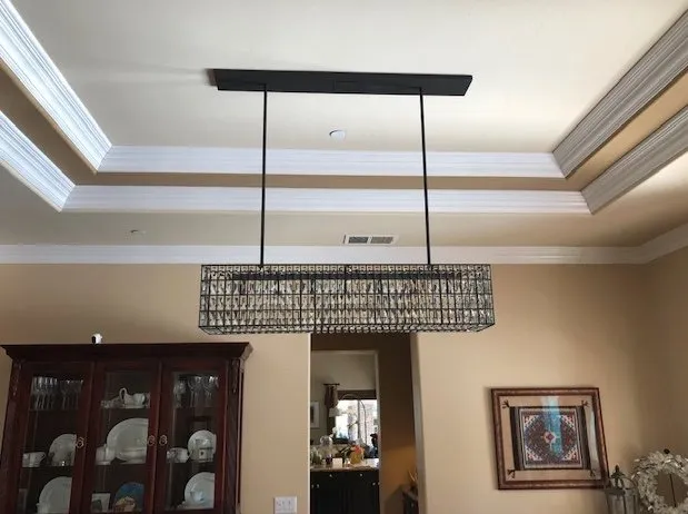 Expert electrician providing electrical repair in , 