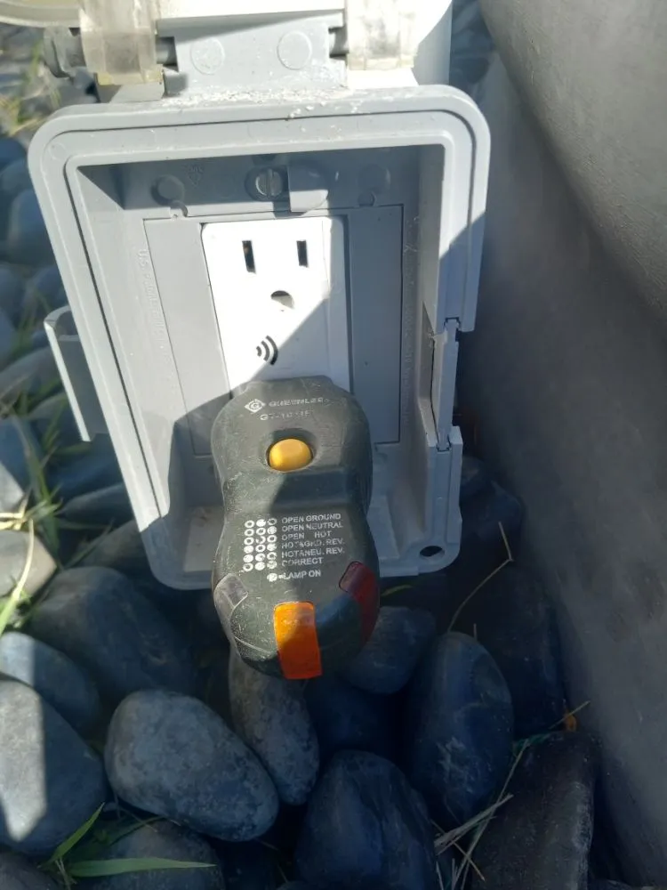 Emergency circuit breaker repair service in ,  - Current Soulutions & Handyman Innovations