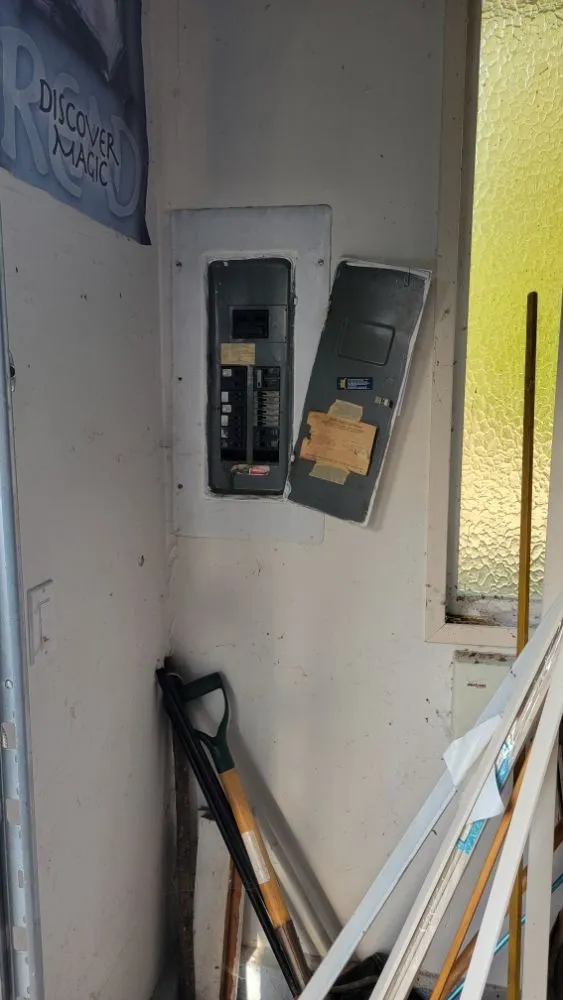 Slide of CurrentWorks Electric