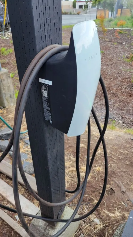 Slide of CurrentWorks Electric