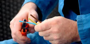 Slide of Curry Brothers Electric