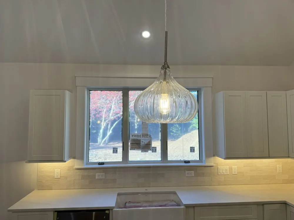 Slide of Curtis Capra Electrician