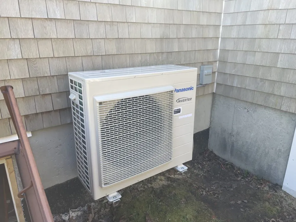 Slide of Curtis Capra Electrician