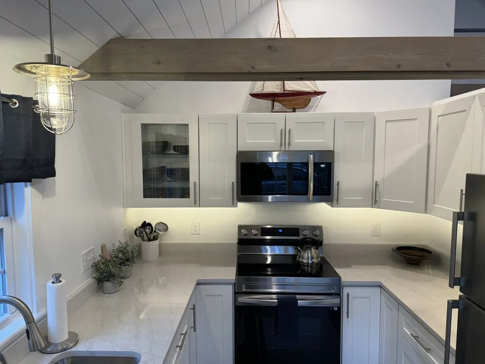 Slide of Curtis Capra Electrician