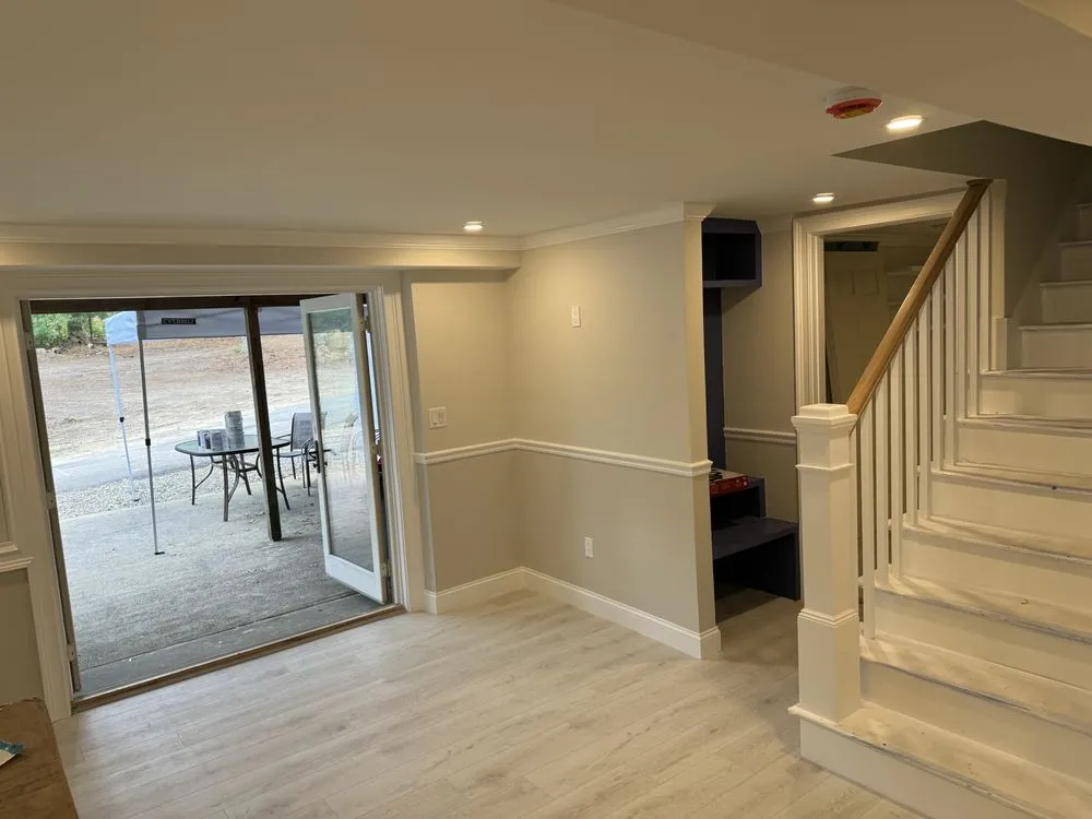 Slide of Curtis Capra Electrician