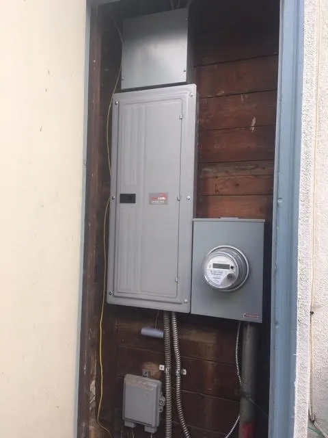 Slide of Curtis Larson