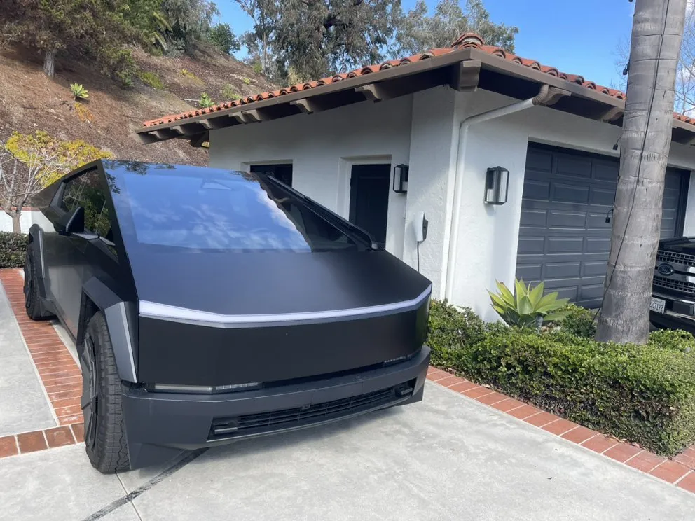 Slide of Custom Electric SD