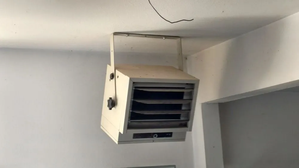 Affordable circuit breaker repair service in Trimont, MN - Custom Electric