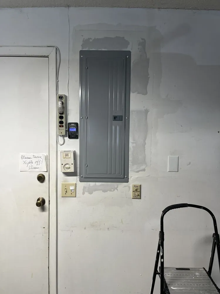 Slide of Customer 1st Electric