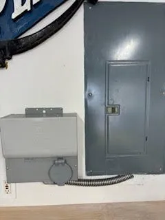 Slide of Customer 1st Electric