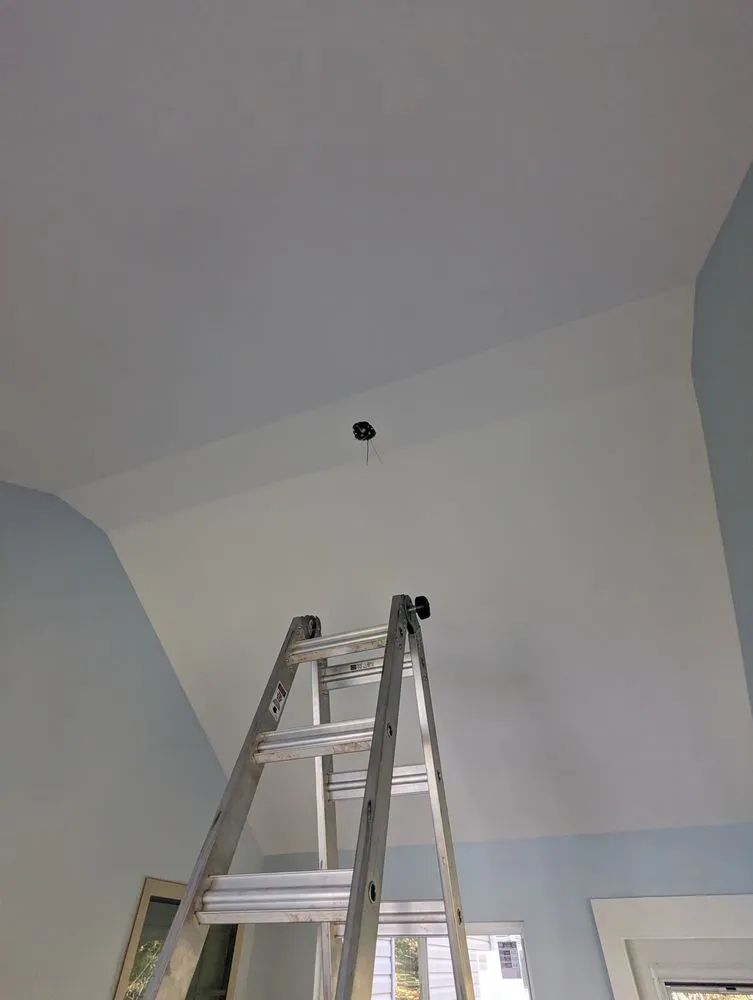 Trusted electrician providing circuit breaker repair in ,