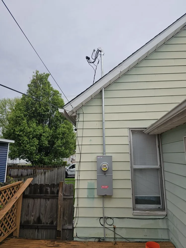 Slide of Cw Electric