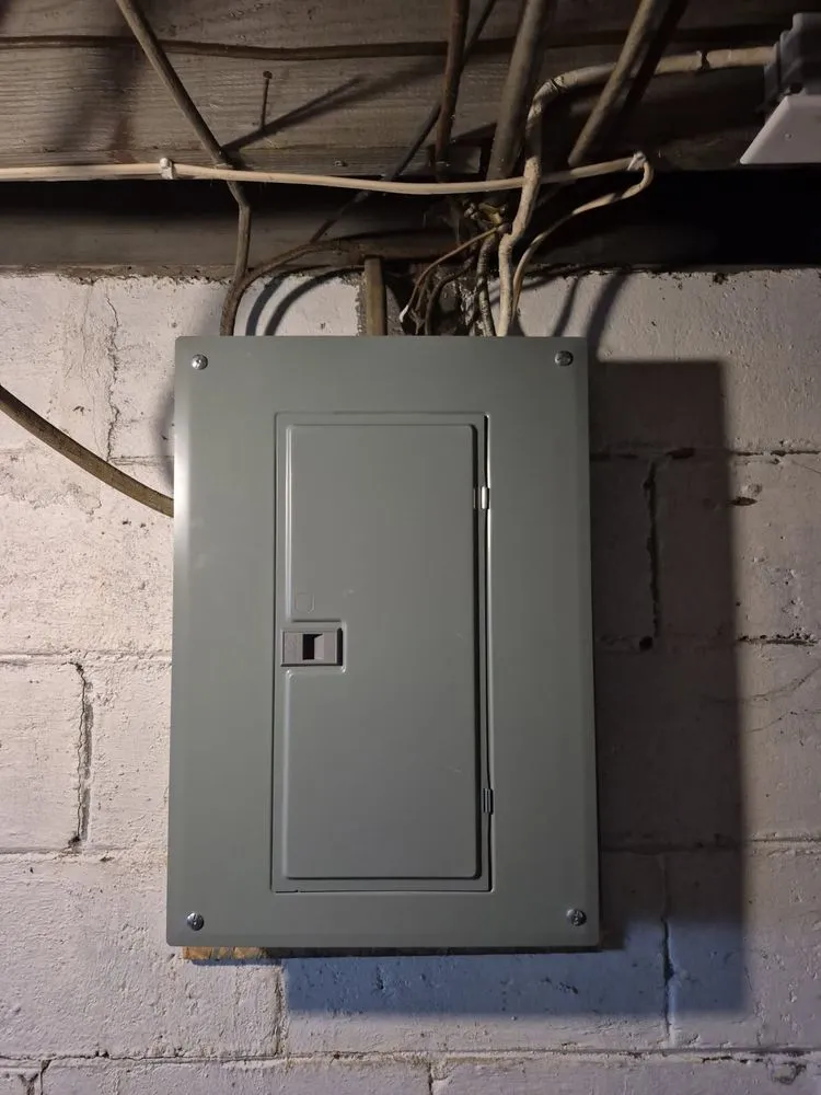 Slide of Cw Electric