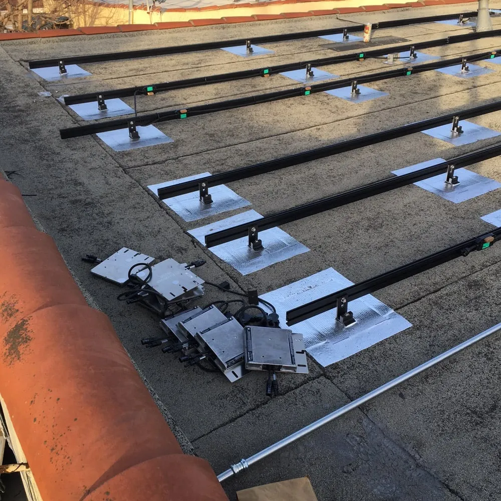 Slide of Cyclops Electric